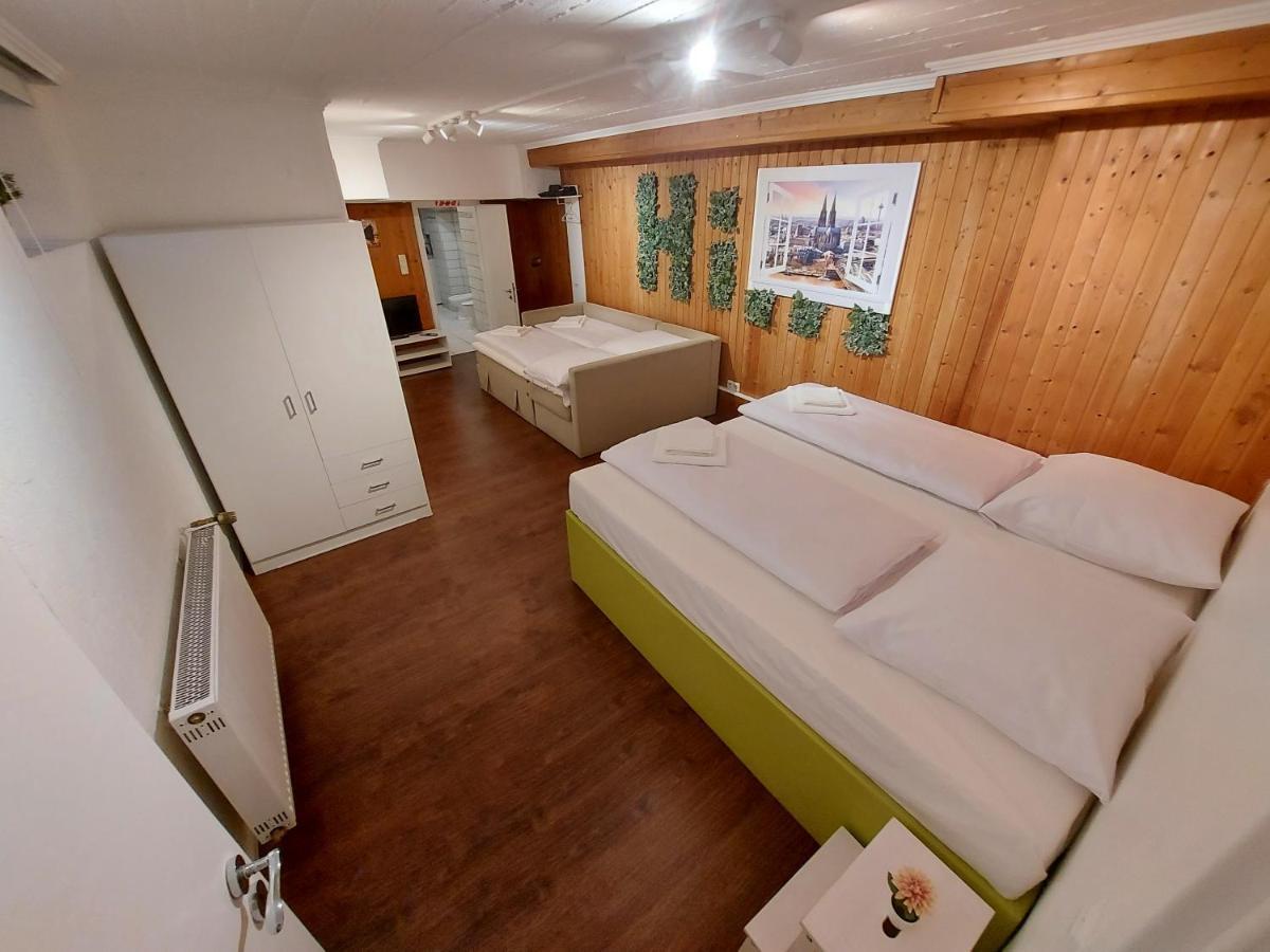 Basement Apartment Кёльн Экстерьер фото