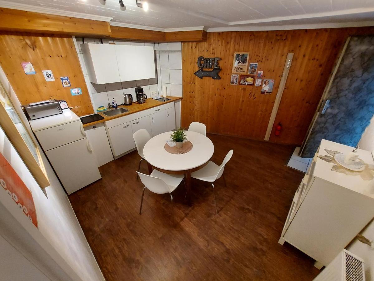 Basement Apartment Кёльн Экстерьер фото