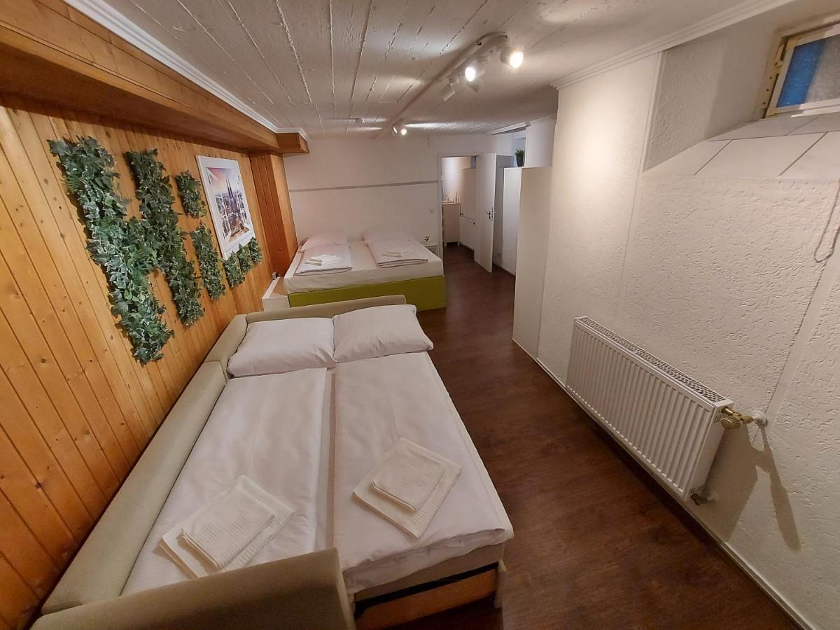 Basement Apartment Кёльн Экстерьер фото