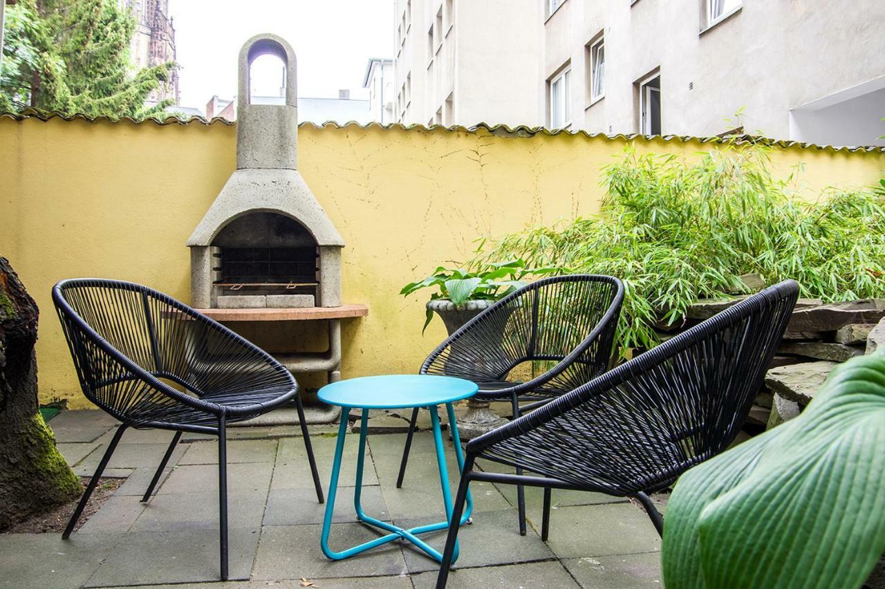 Basement Apartment Кёльн Экстерьер фото
